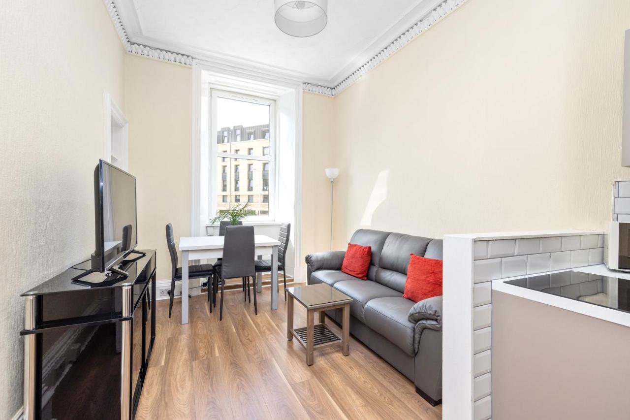 Altido Charming Flat Near City Centre Edinburg Exteriör bild